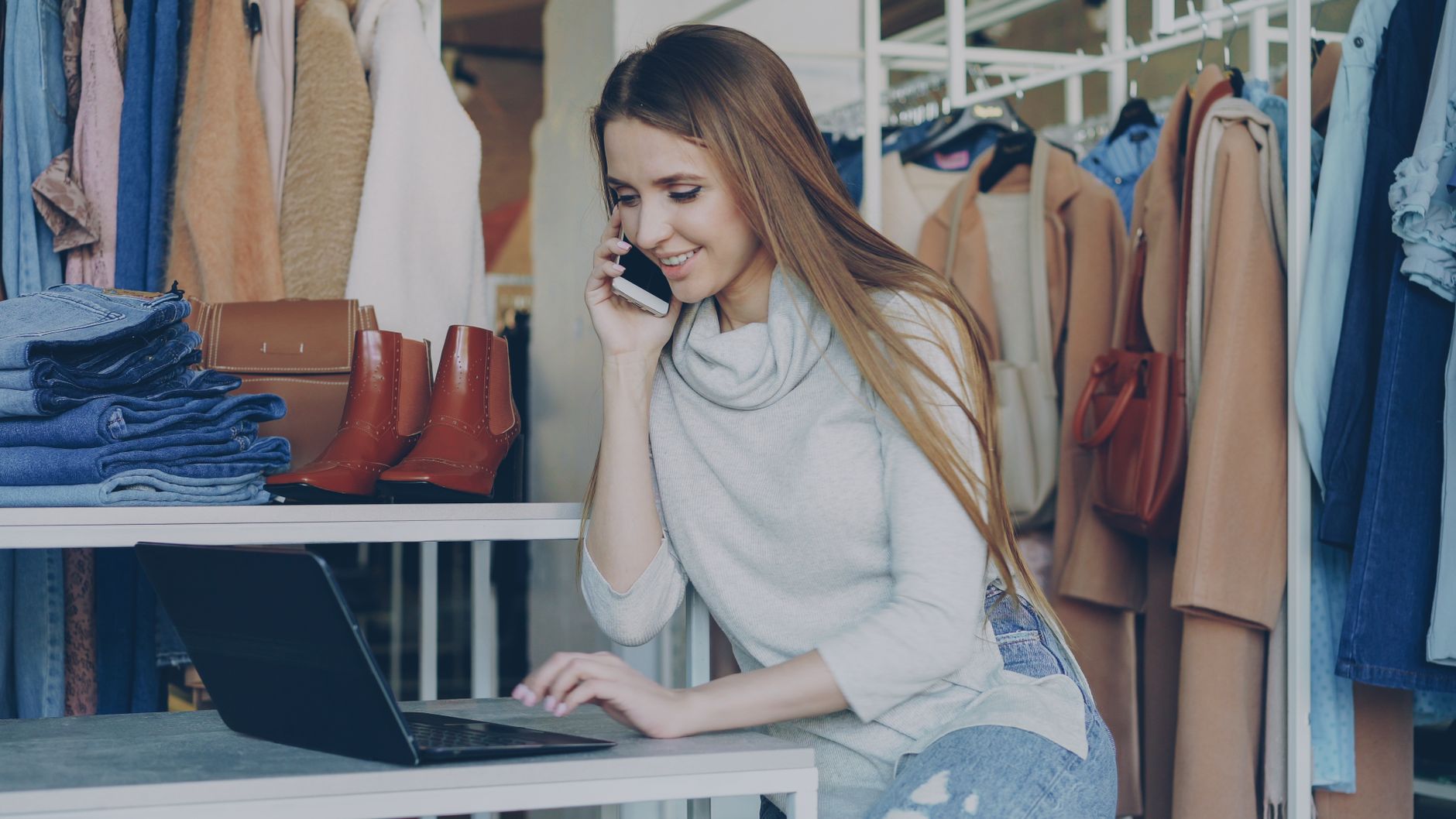 Đồng bộ đa kênh thương mại điện tử Shopee Lazada TikTok tự động